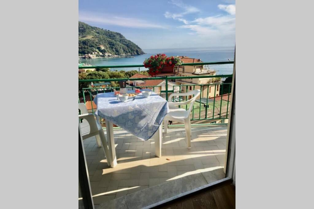 Splendido Appartamento Vista Mare Levanto Exteriör bild