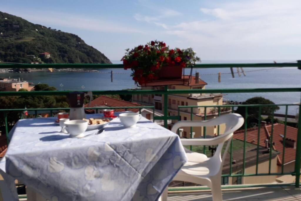 Splendido Appartamento Vista Mare Levanto Exteriör bild